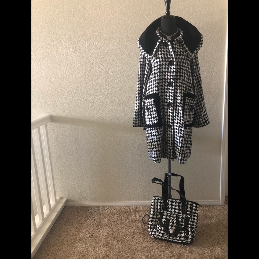 ZOompy Coat